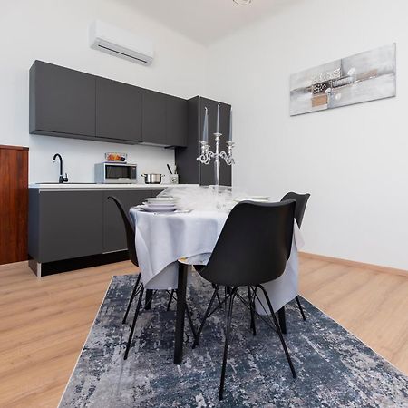 Apartment Rubi Ровинь Экстерьер фото